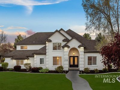 1938 E Parkhurst Ct