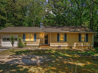 Property at 3574 Broxton Ln, Snellville, GA