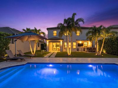 8779 Grand Prix Lane