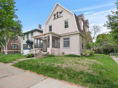 129 W 33rd St