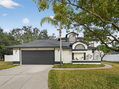 10401 Hunters Trail Ct