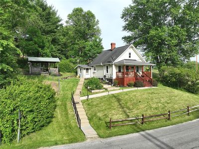 2 Vanceville Rd
