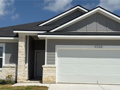 5520 Harriet St