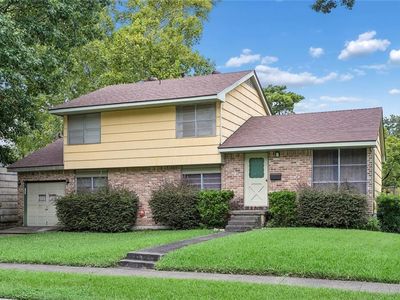 616 Hester Ave