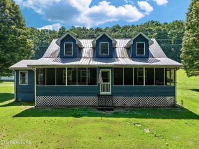 110 Halcomb Dr