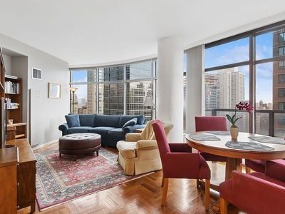 250 E 54th St APT 21D