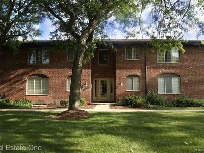 19639 W Twelve Mile Rd APT 104