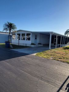 161 W Hampton Dr