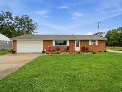 1 Laura Cir
