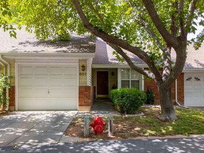 845 N Valley View Dr
