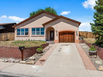 1460 Dogwood Dr