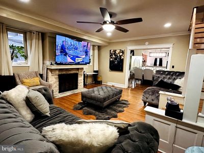 4709 Ramona Ave