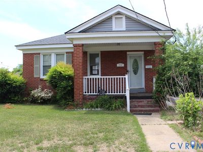 710 Colonial Ave