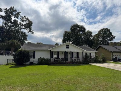 823 Shem Creek Circle
