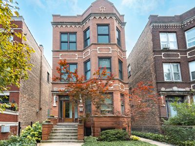 2335 W Iowa St APT 1R
