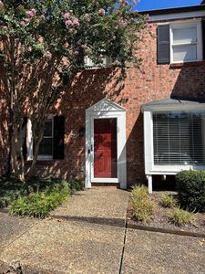 2200 Andover Ct