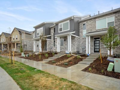 The Orchard Plan, Horizon Uptown: The Meadow Collection