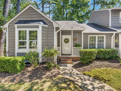 132 Lake Hollow Cir