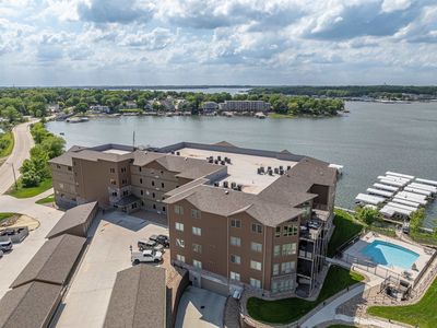 570 Linden Dr UNIT 203