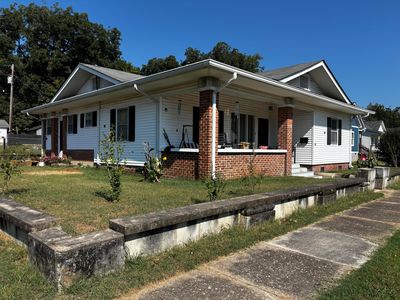 1018 Elm Ave