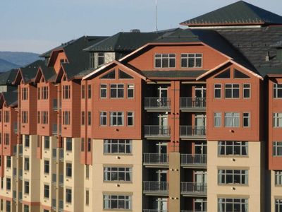 2300 Mount Werner Cir #440