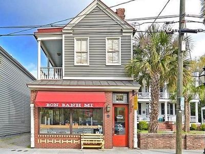 162 Spring St #A-b