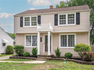 109 Meadow Ln