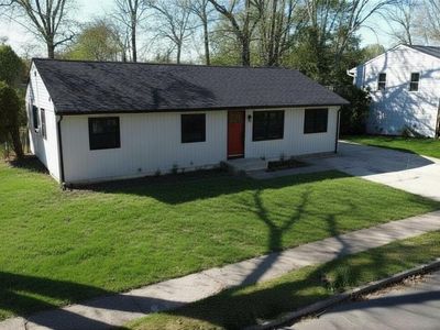 10 Franklin Dr