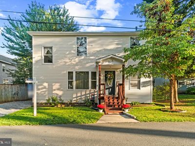 386 Laurel Trl