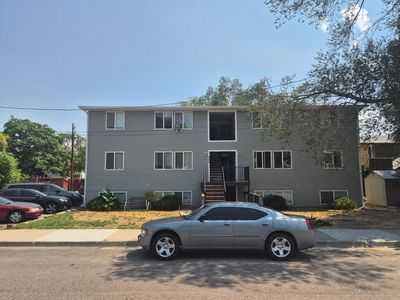 421-423 E Dunn St
