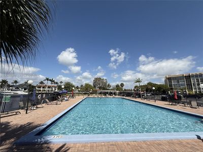 2101 Atlantic Shores Blvd APT 120