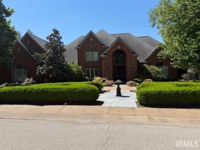 5421 Winthrop Ct