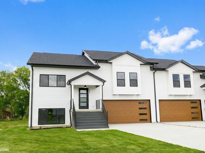 Property at 927 Horizon St, Burlington, IA