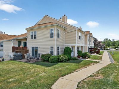 2409 Whispering Hills