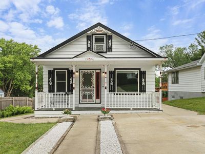 420 Linde Street