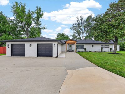 1530 Monte Northeast Rd