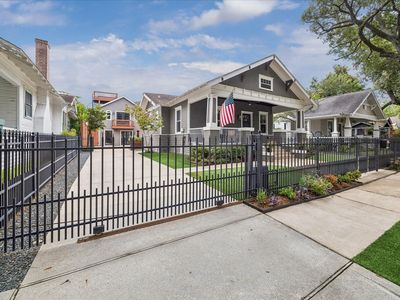 618 Bayland Ave