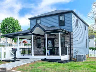 298 Summit Ave