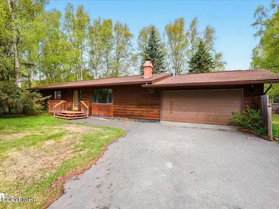 211 Pacific View Dr