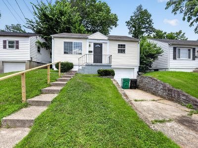 1910 Ashbrook Dr