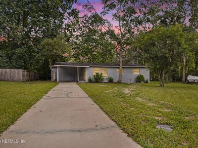 7832 DELAROCHE Court