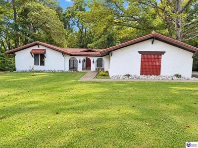 105 Forest Hills Dr