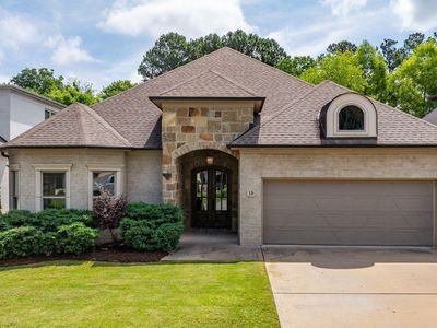 19 Waterside Dr
