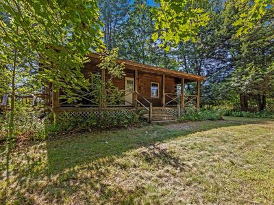 11 Apple Brook Drive