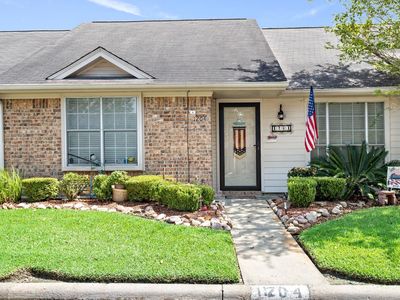 1204 Glen Meadow Ln