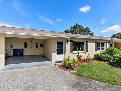 390-301 Boulevard W #5C