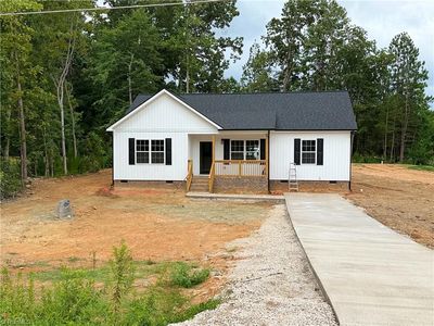 213 Grand Oaks Dr