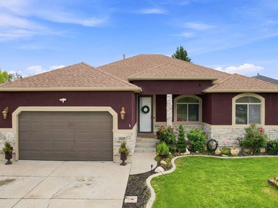 3407 S Meadow Breeze Way
