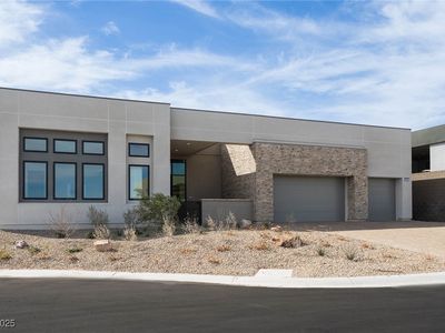 10921 Rossa Peak Ave