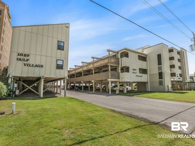 1027 W Beach Blvd #108